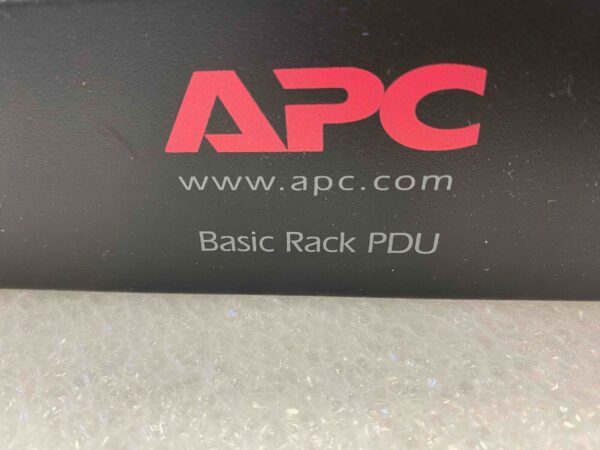 APC Rack PDU, Basic, Zero U, 30A, 200/208V, (20)C13 & (4)C19 AP7541 - Image 6