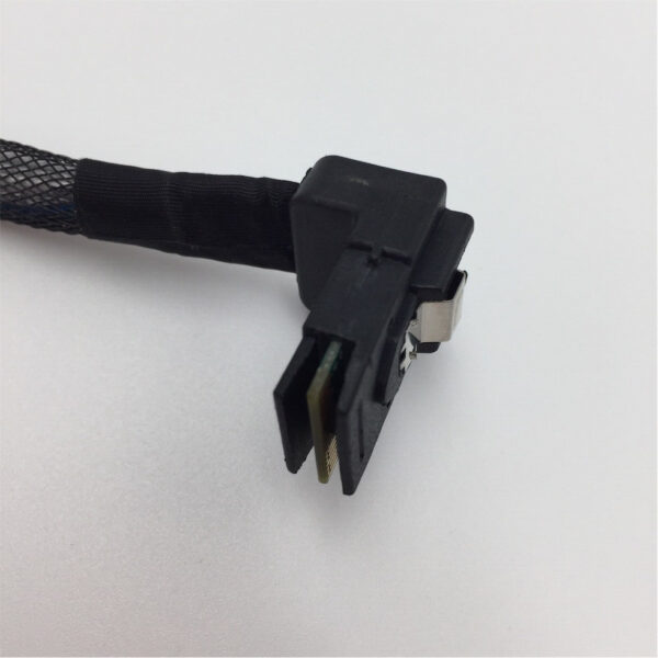 SUN Mini SAS Cable SSF-8087 to 90 deg SFF-8087 450mm 530-4419-02 - Image 5
