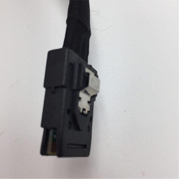 SUN Mini SAS Cable SSF-8087 to 90 deg SFF-8087 450mm 530-4419-02 - Image 6