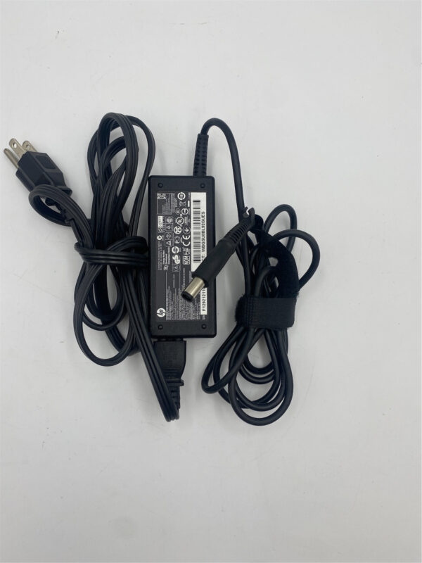 HP 65W Ac Power Adapter 608425-002, 609939-001