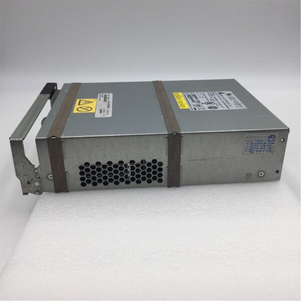 IBM EXP810/DS4700 600W POWER SUPPLY 42D3346 - Image 3
