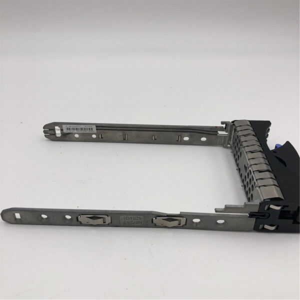 IBM TRAY 3.5 INCHS SAS / SATA NO screws NO label on tray 42R4127 - Image 4