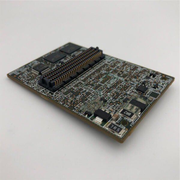 IBM SERVERAID M5100 SERIES 1 GB FLASH/RAID 46C9029 - Image 2