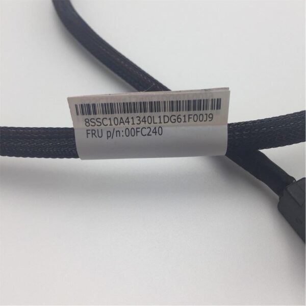 Lenovo MINI SAS 32 INCH - SFF-8087 STRAIGHT TO RIGHT ANGLE 00FC240 - Image 2