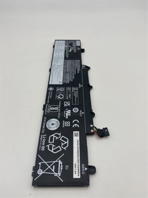 Lenovo ThinkPad E14 3cell 45 Wh 11.1V Battery Date Code: 2021 5B10X02603