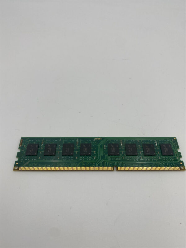 CRUCIAL 8GB 2RX8 PC3-12800U DDR3-1600MHZ UDIMM "Desktop Memory" CT102464BA160B - Imagen 2