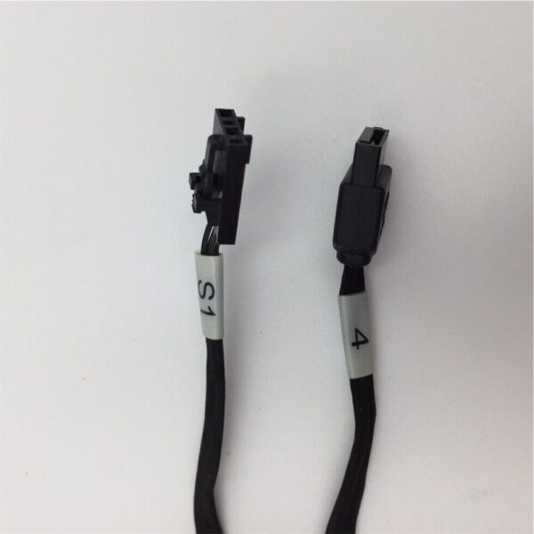 CISCO UCS C220 SAS PORT 1 CABLE 4112 1110961055 - Image 3