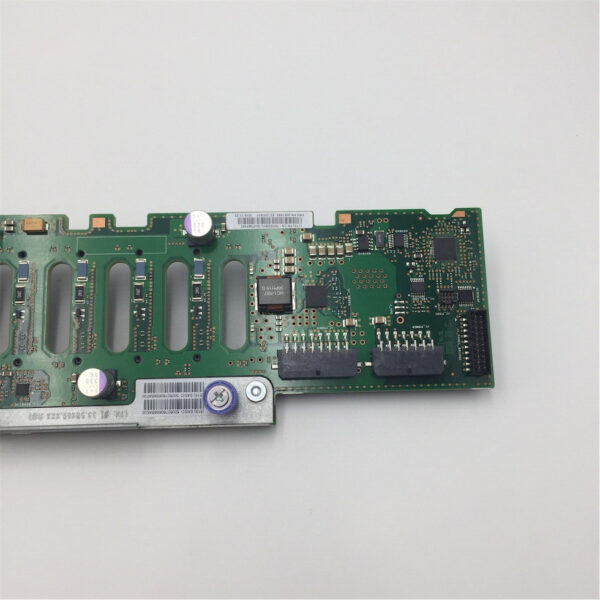 IBM 12-Bay SAS SFF-3 Backplane 00E1945 - Image 6