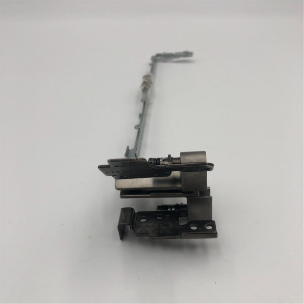 Lenovo T470P L and R LCD Hinges W/screws 01HW934 - Image 7