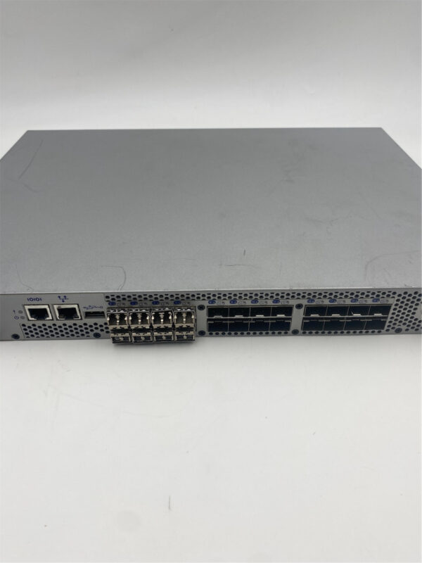 EMC DS-300B 8/24 Active Ports Switch 8Gb FC Ports W/8x57-10000117-01 100-652-065 - Imagen 2