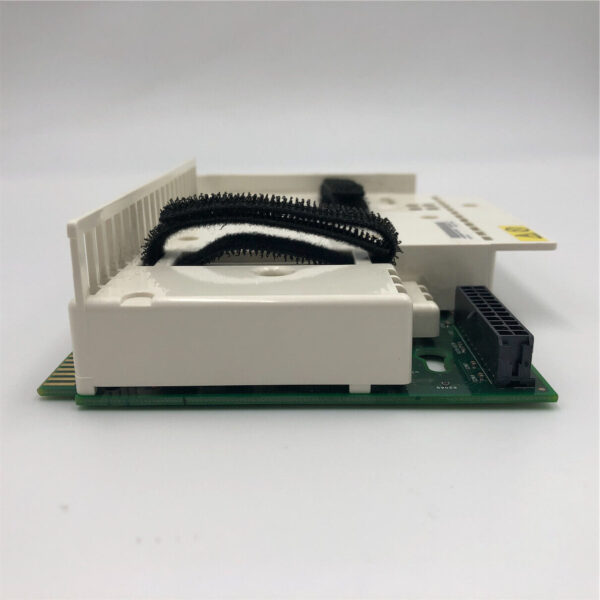 IBM POWER BACKPLANE BOARD AND PLASTIC COVER 44W4899 - Image 3