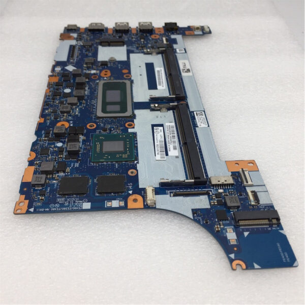 Lenovo i7-8565U 550X WIN Y-TPM(FW) 5B20V80746 - Image 4