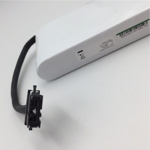 Hitachi HUS110/130 Cache Battery Backup Mod 3285118-A Date Code 2022 HHR-33AH7W1 - Image 6