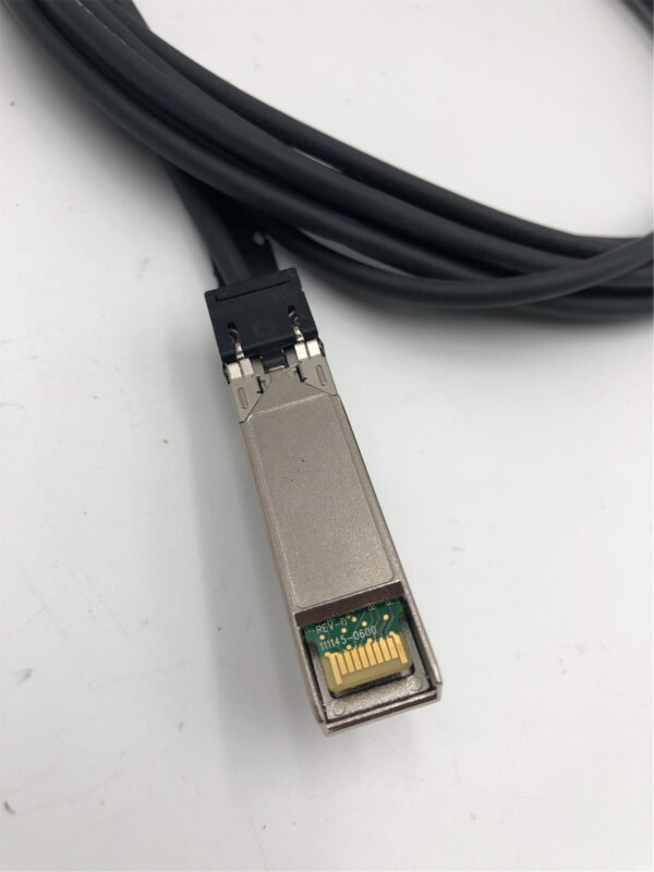 MOLEX SFP+ CU PATCH CABLE 10G 5M,30AWG 747521508 - Image 4