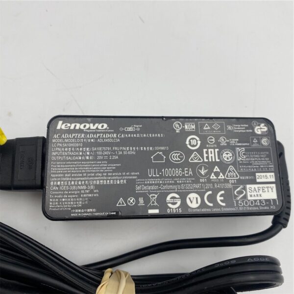 LENOVO 45W AC Adaptor 00HM613 - Image 2