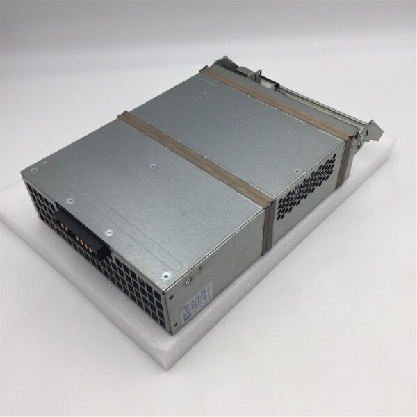 IBM EXP810/DS4700 600W POWER SUPPLY 42D3346 - Image 7