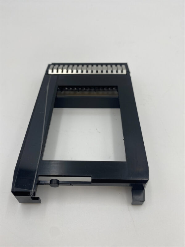 IBM P9 / P10 DISK FILLER 01ML137 - Image 2