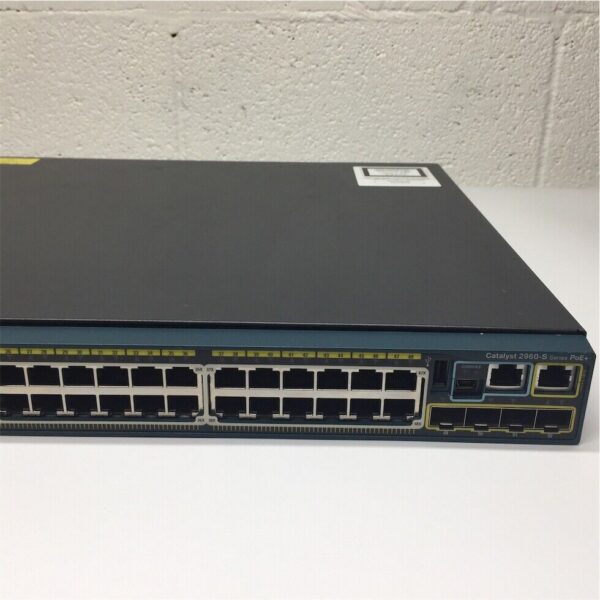 Cisco 2960S 48Port Gigabit 370W PoE+ "NO PowerSupply - NO Stack Cover - No Ears" - Imagen 4