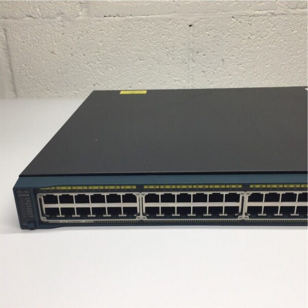 Cisco 2960S 48Port Gigabit 370W PoE+ "NO PowerSupply - NO Stack Cover - No Ears" - Imagen 5