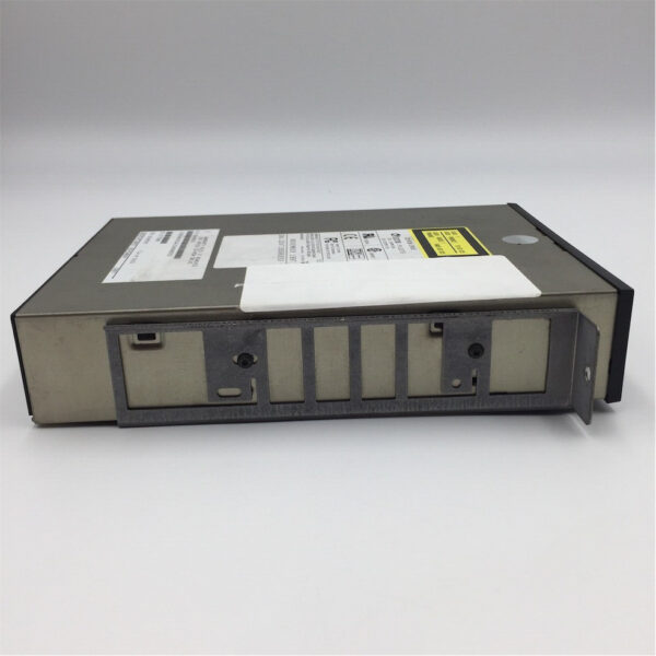 IBM SCSI CD-ROM Drive 20X 68-PIN 93H8055 - Imagen 4
