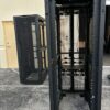 Panduit 42U Server Rack Cabinet Enclosure 700mmx42RUx1200mm "door hinge missing" - Imagen 2