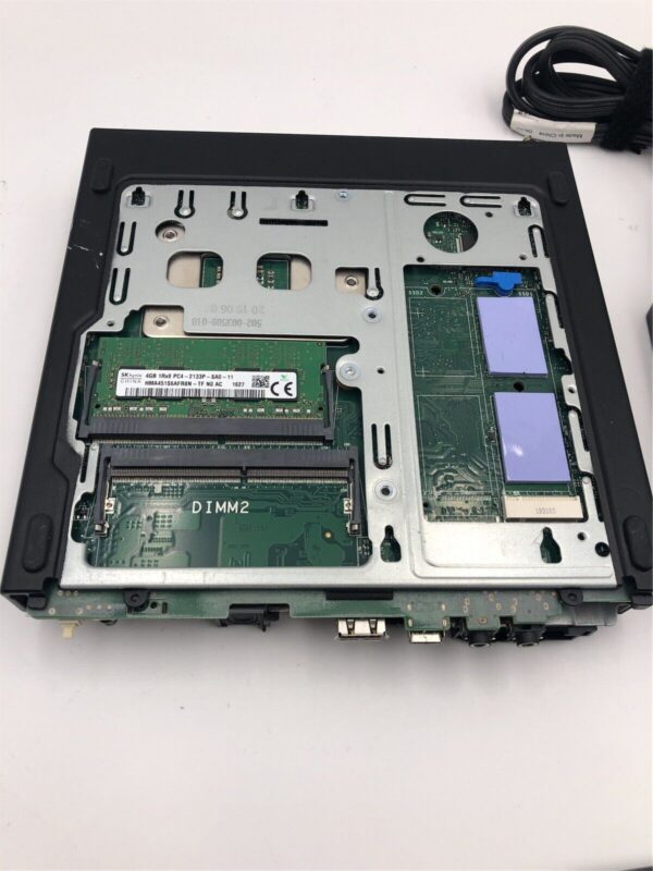 Lenovo ThinkCentre M720Q Tiny Intel i5 8500T, 500GB HDD, 8GB DIMM, VGA, Ethernet - Imagen 5
