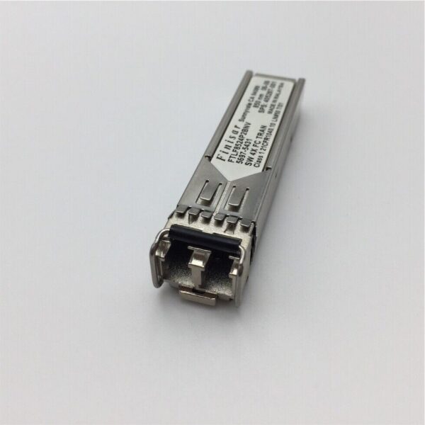 Finisar 4Gb Fibre Channel Pass-thru Module 5697-5431 FTRJ8524P2BNV, A7446B - Imagen 2