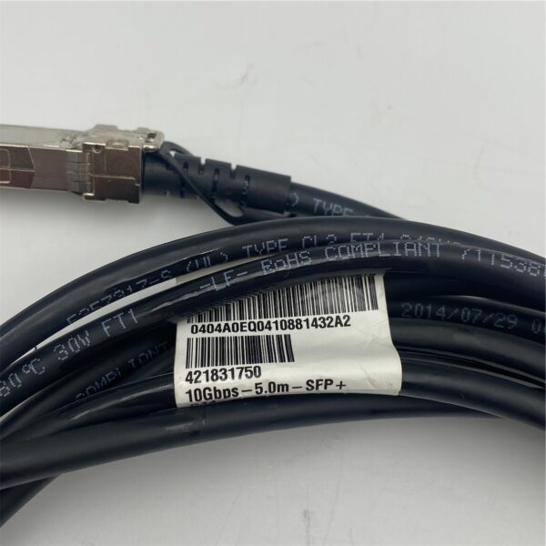 HP X240 10G SFP + SFP + 5M DAC CABLE JG081C - Imagen 4