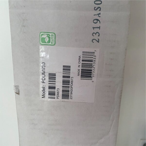 TRIPP LITE PDU METERED 120V 30A 5-15/20R 24 OUTLET L5-30P PDUMV30 - Image 4
