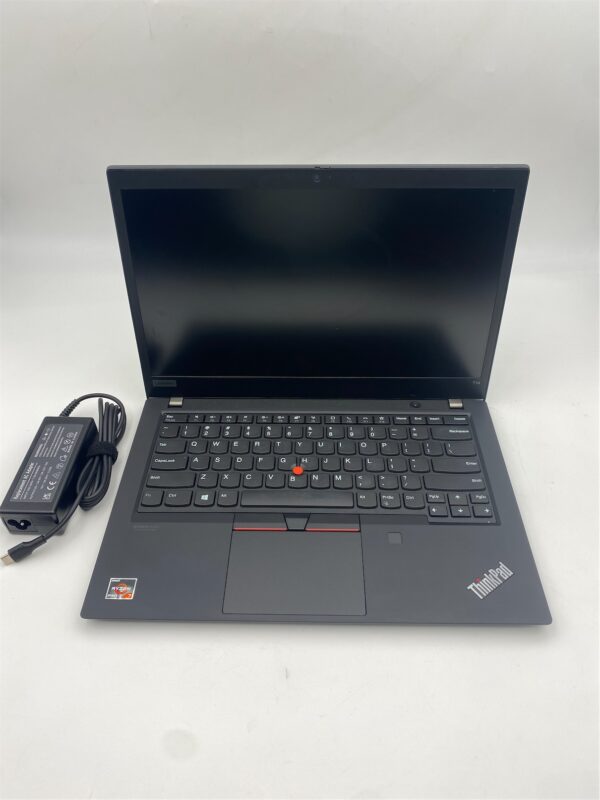 Lenovo ThinkPad T14 AMD Ryzen 7 4750U 12GB RAM 256GB SSD "Scratches"