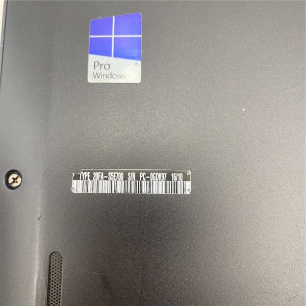 Lenovo ThinkPad T460s i7-6600U 8GB RAM 180GB SSD "scratches" - Image 6
