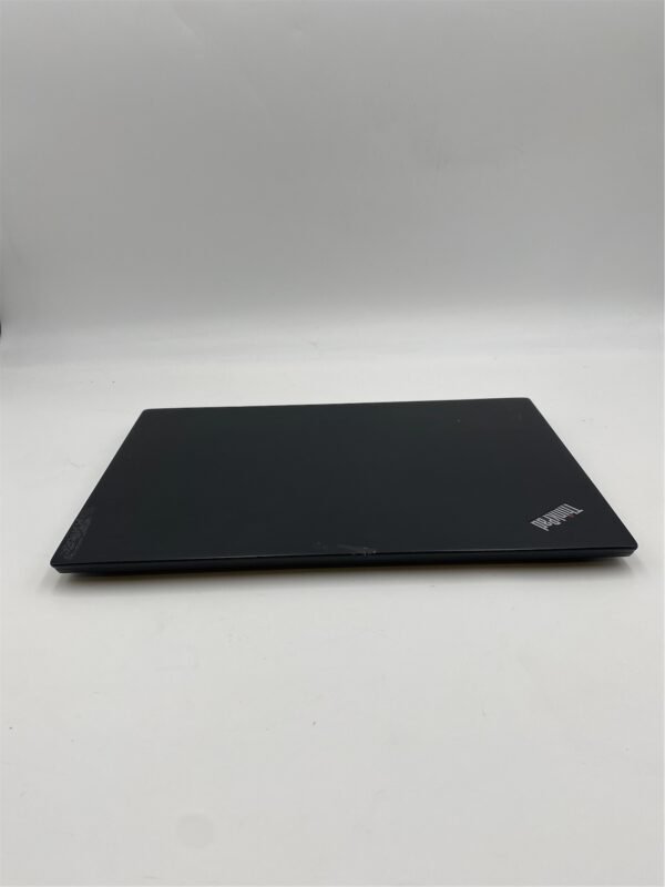 Lenovo ThinkPad T480s I7-8650U 8GB RAM 256 SSD *Worn trackpad* - Imagen 4