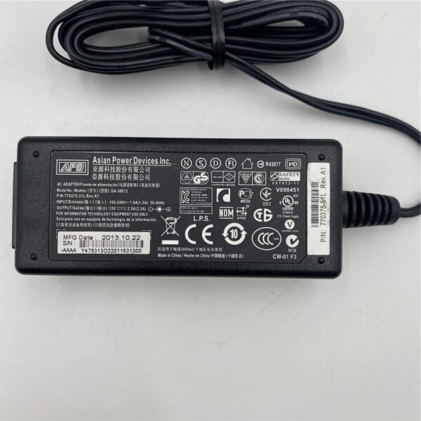 APD 30W 12V 2.5A AC/DC ADAPTER 770375-31L - Imagen 3