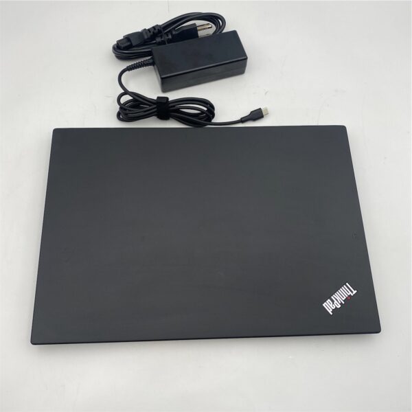 Lenovo ThinkPad T14 AMD Ryzen 5 4650U 8GB RAM 256GB SSD - Imagen 3