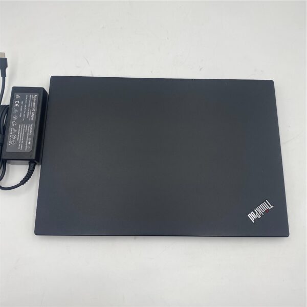 Lenovo ThinkPad T480s I7-8650U 8GB RAM 256 SSD Batt: 64% - Image 2