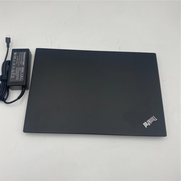 Lenovo ThinkPad T480s I7-8650U 8GB RAM 256 SSD Batt: 62% - Imagen 2