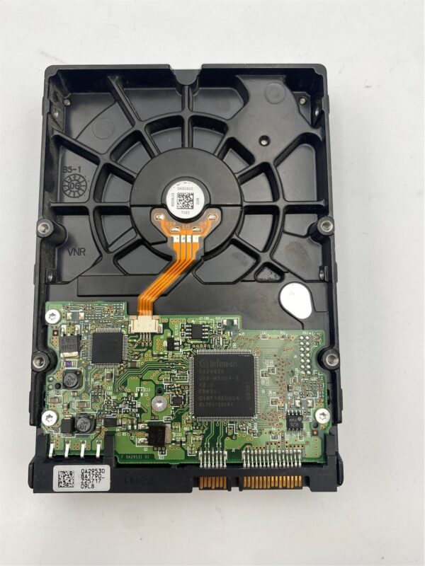 HITACHI 160GB 3.5" SATA 7200RPM 8MB drive0A33983 0A31710 0A33932 0A33535 - Imagen 4