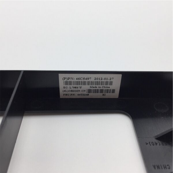 IBM 2.5" HOT SWAP SAS HDD FILLER 44T2248 46C5497 - Imagen 3