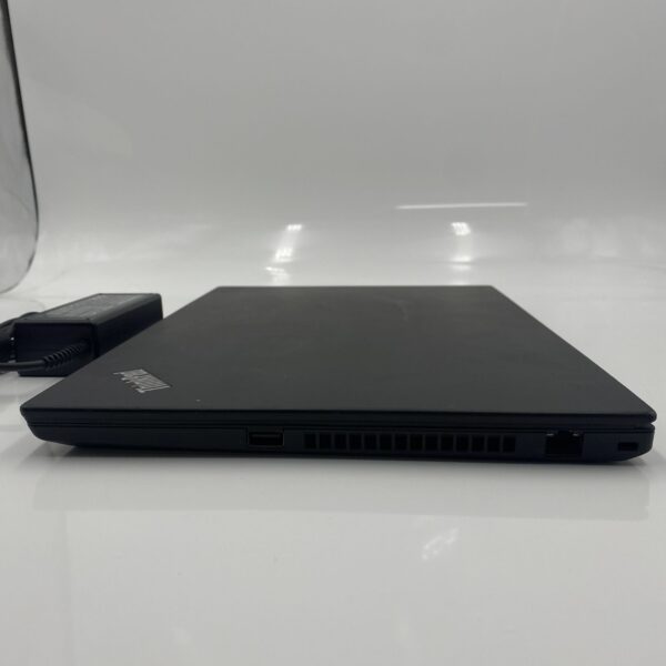 Lenovo ThinkPad T490 I5-8365U 8GB RAM 256 GB SSD Batt: 74% - Image 4