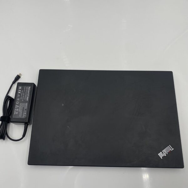 Lenovo ThinkPad P53s I7-8565U 8GB RAM 256GB SSD Batt: 64% - Image 2