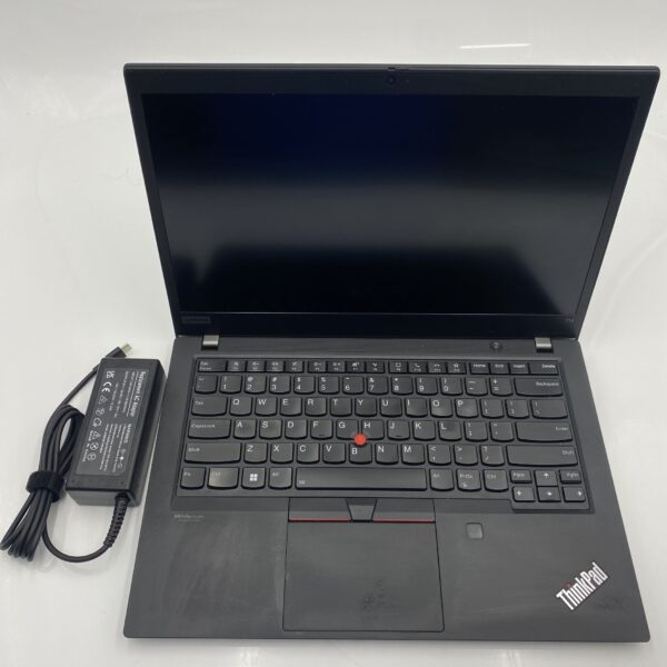 Lenovo ThinkPad T14 AMD Ryzen 5 5650U 8GB RAM 256GB SSD Batt: 83%
