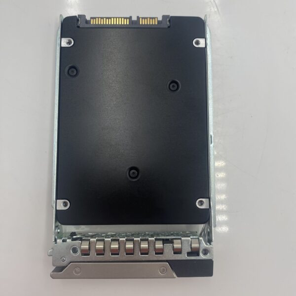 DELL 240GB ENTERPRISE 6G 2.5INCH RI SATA SSD 88T52 - Imagen 4