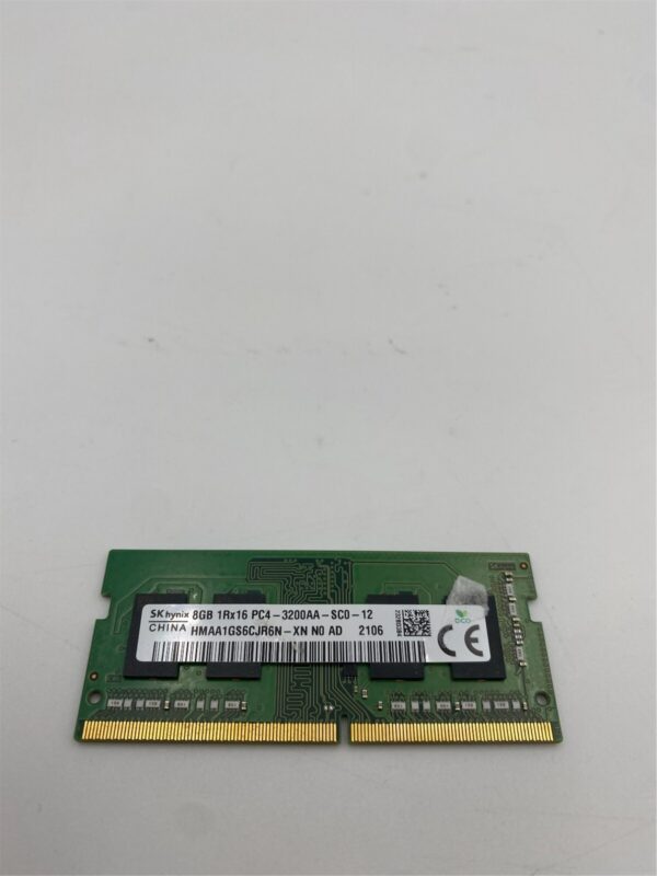 Hynix 8GB 1Rx16 PC4-3200AA DDR4 (260 Pin) SODIMM HMAA1GS6CJR6N-XN