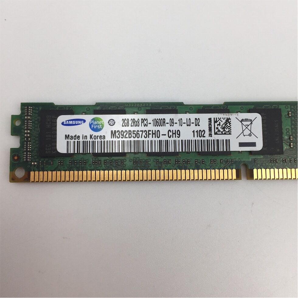 IBM 2GB (1x2GB) PC3-10600 DDR3 VLP RDIMM - Image 6
