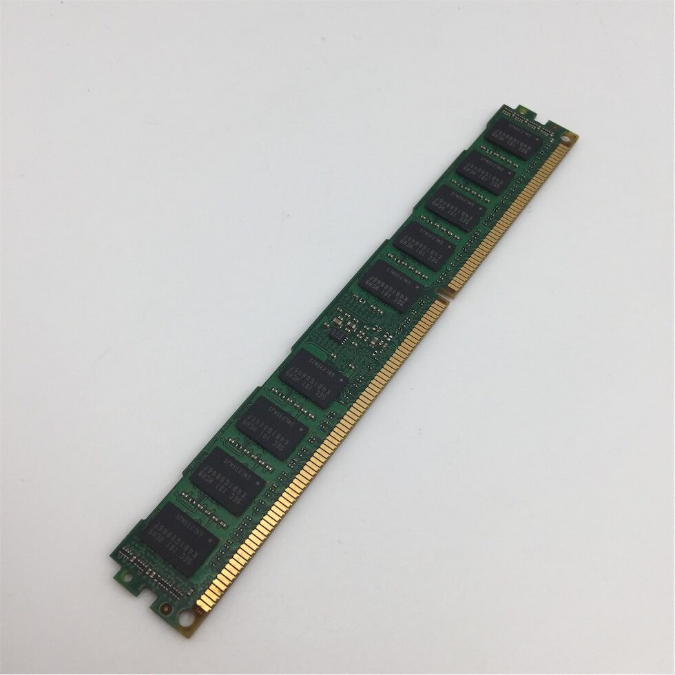 IBM 2GB (1x2GB) PC3-10600 DDR3 VLP RDIMM - Image 2
