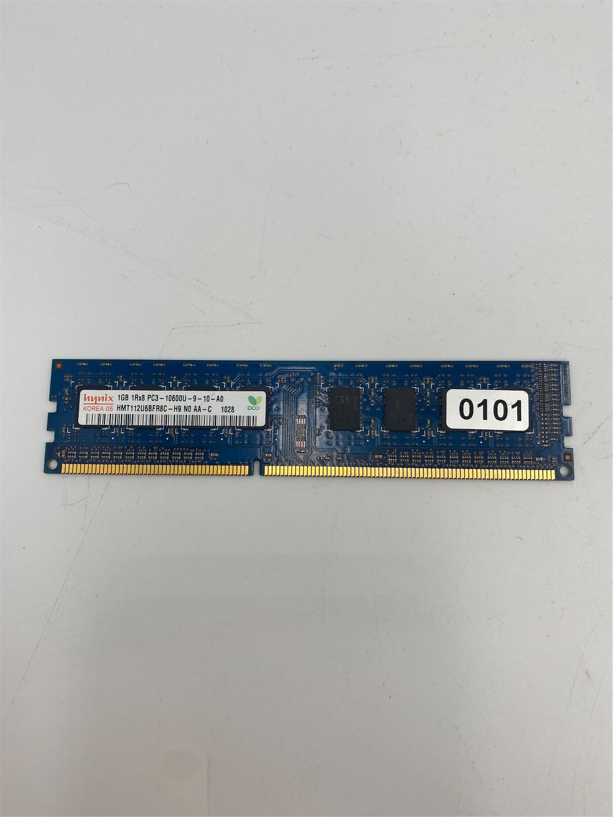 Hynix 1GB PC3-10600U DDR3 SDRAM Dimm 240pin 497156-D88 HMT112U6BFR8C-H9