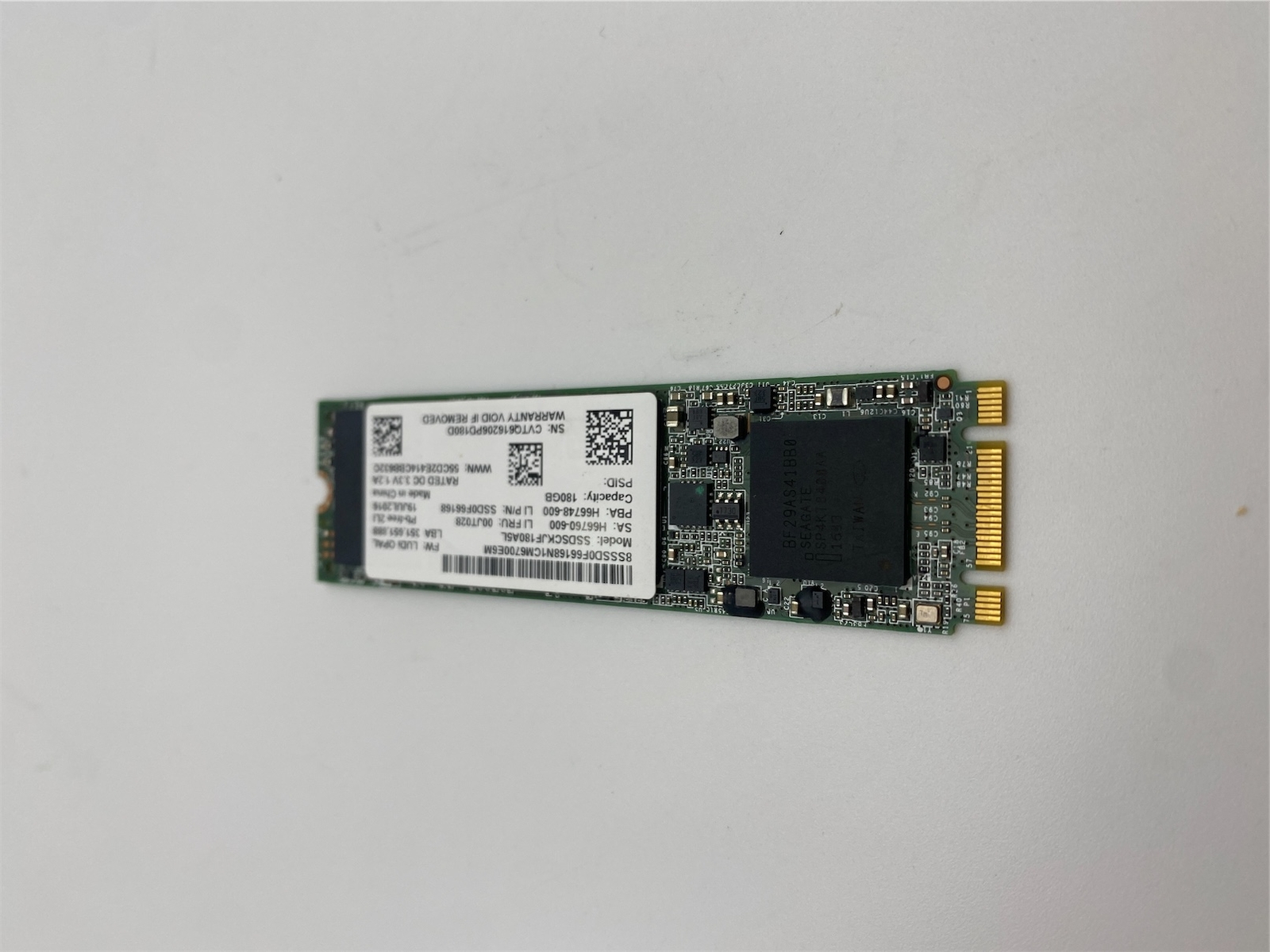 Lenovo SSD_ASM 180G,M.2,2280,SATA6G,INTEL,OPAL 00UP426 00JT004 04X4421 00JT028 - Imagen 4