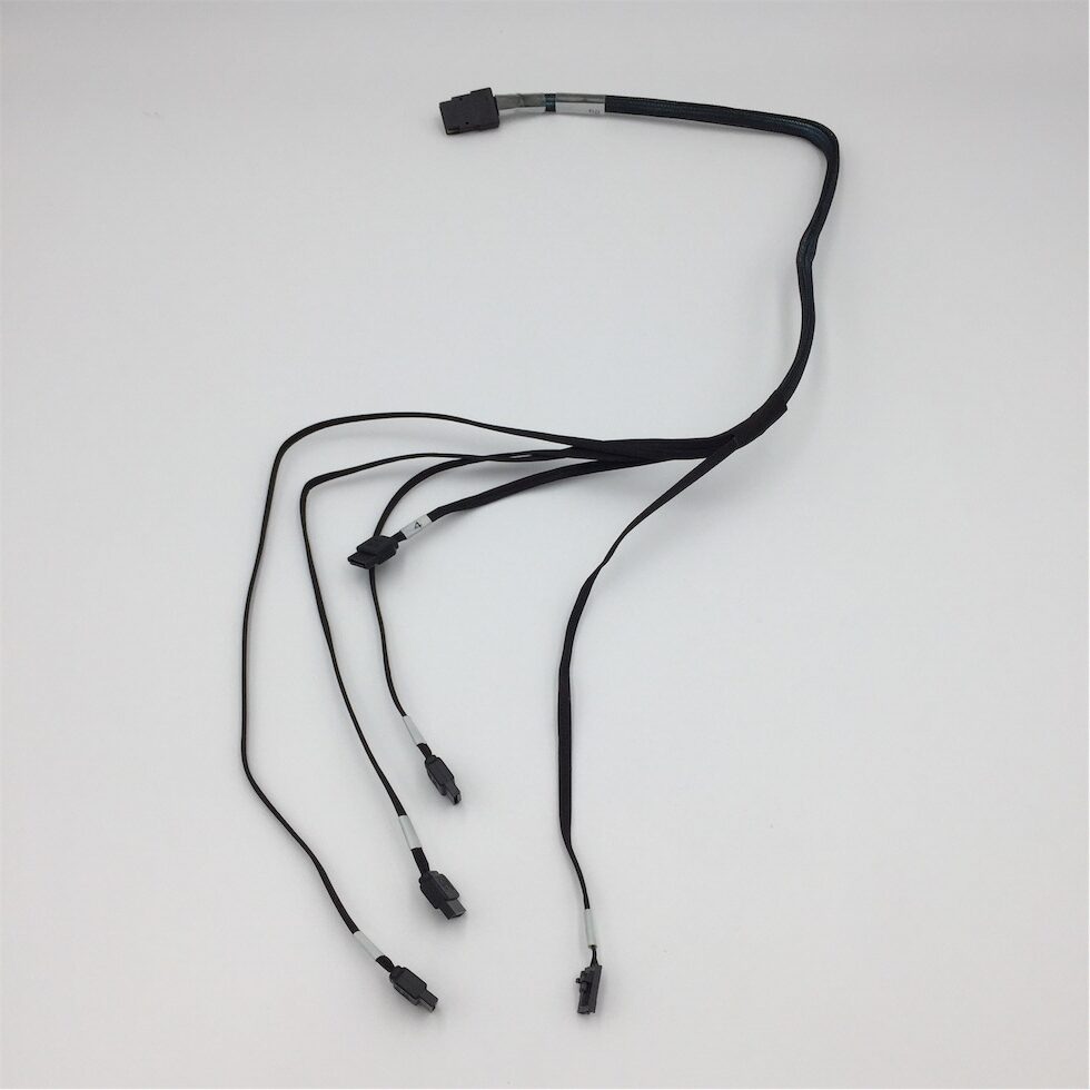 CISCO UCS C220 SAS PORT 1 CABLE 4112 1110961055 - Image 5