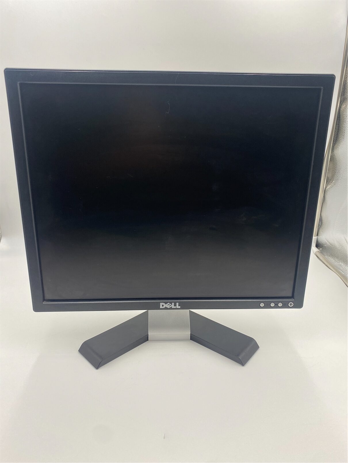 Dell E197FP 19" TFT LCD VGA Flat Panel Display Monitor WH320