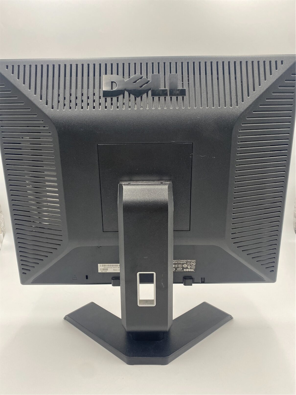 Dell E197FP 19" TFT LCD VGA Flat Panel Display Monitor WH320 - Image 4